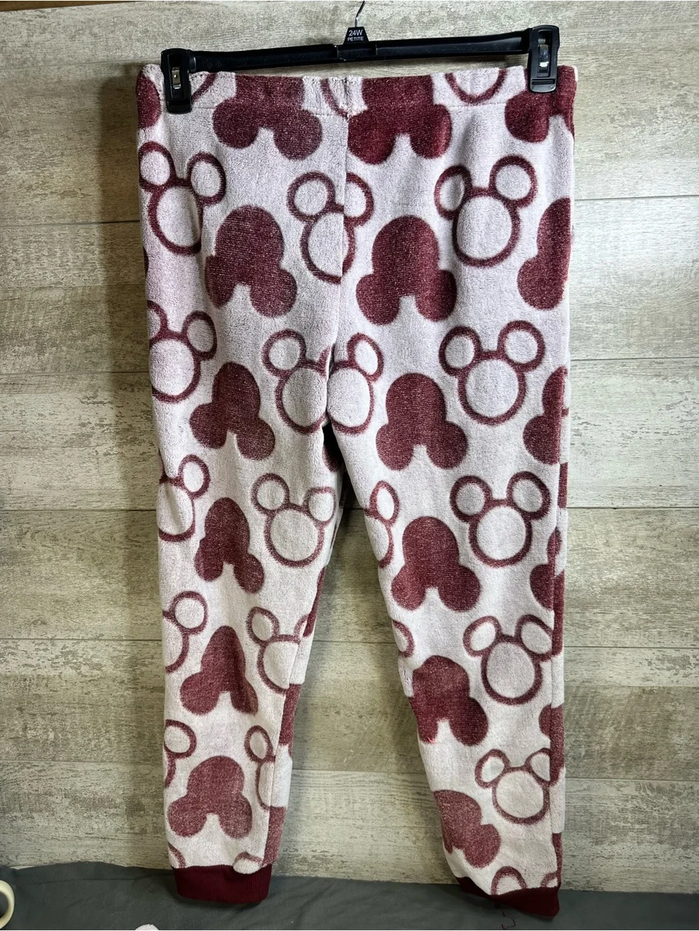 Disney Mickey Mouse Fleece Jogger Pajama Lounge Set Burgundy Size Large - Picture 5 of 15